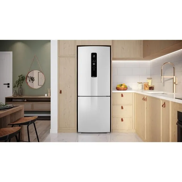 Refrigerador Electrolux 490L Reverse branca